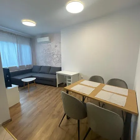 Center 2-br With Lovely Outdoor Area * Plovdiv
