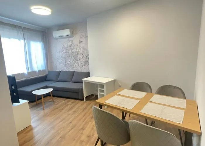 公寓 Center 2-br With Lovely Outdoor Area